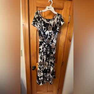 Perceptions Black, Taupe & Cream Floral Tie-Waist Maxi Dress